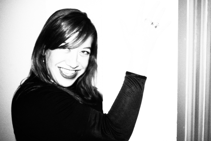 Illustration for article titled GAWKER : A HOLIDAY PARTY (MY PHOTOS)